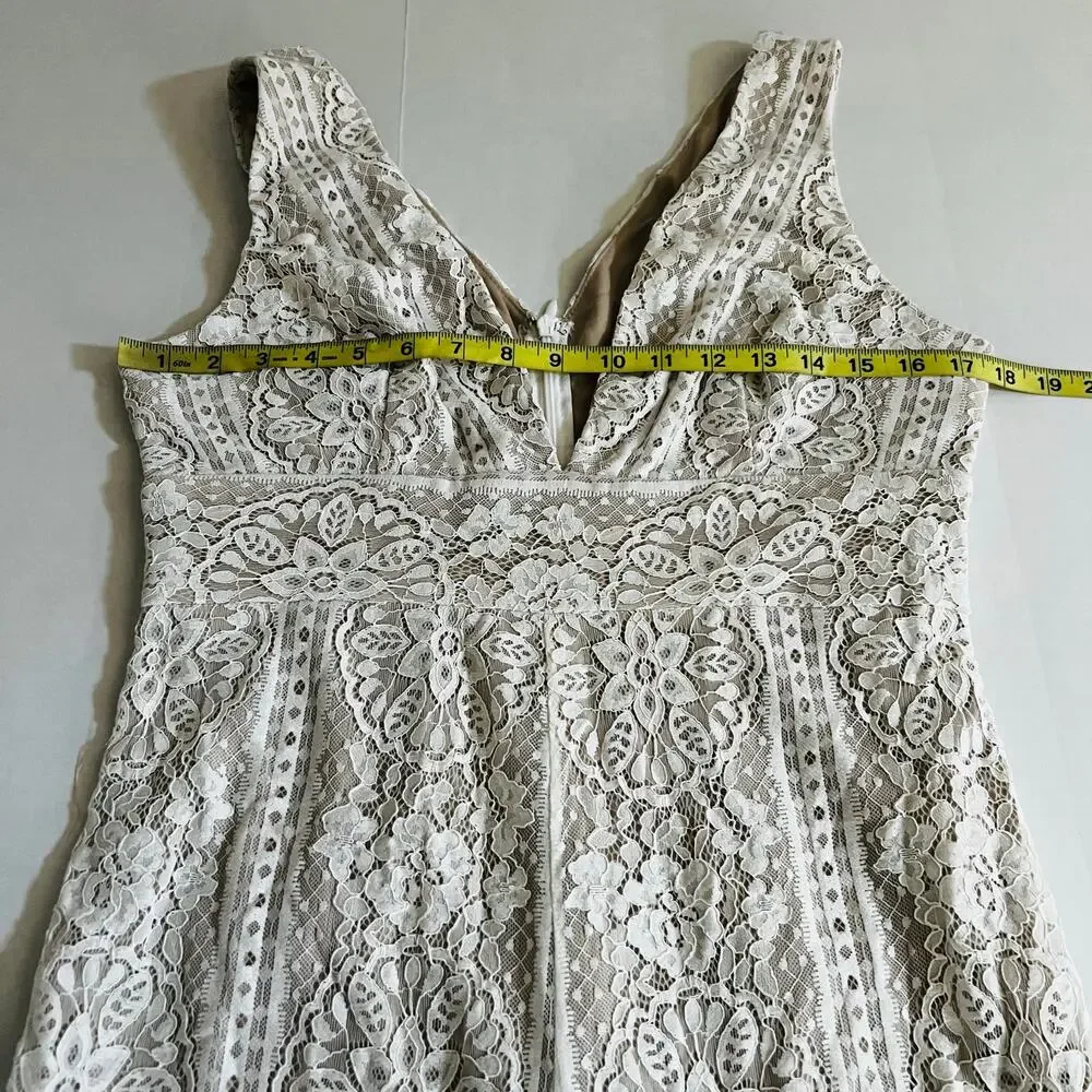 Fashion Nova So In Love Lace Sleeveless Jumpsuit Size L Large Ivory - Picture 6 of 8